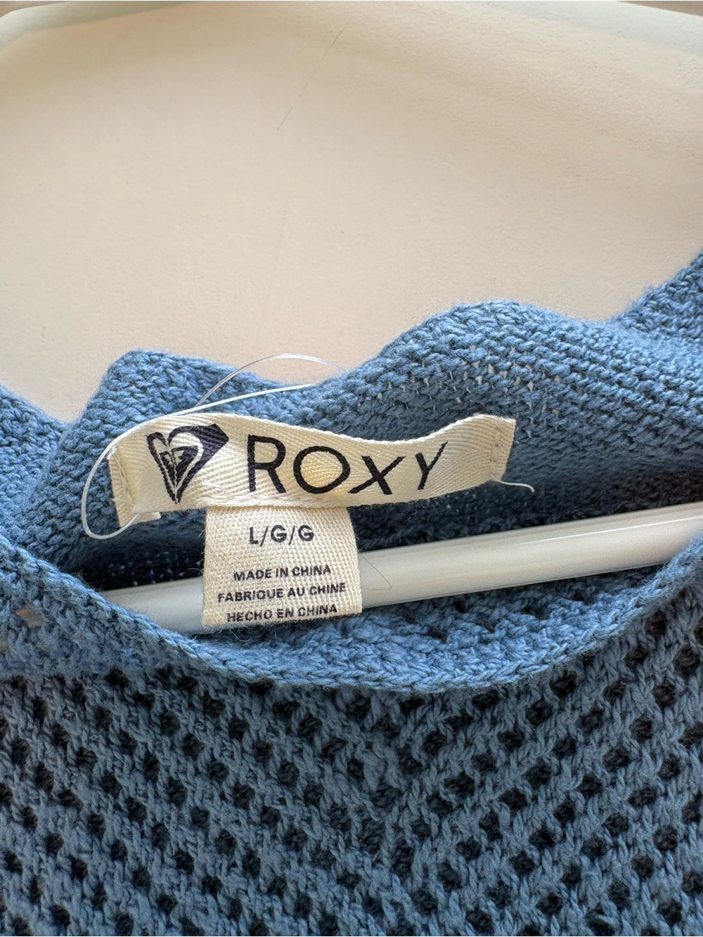 Roxy Sleeveless sweater top - size large NWT - Picture 6 of 9